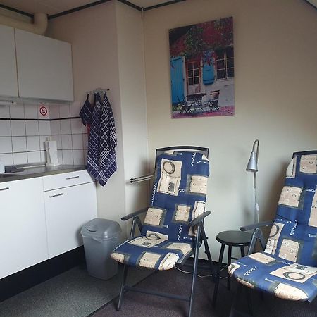 Bb Salem Bed and Breakfast Strijen Buitenkant foto